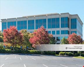 2400 Lakeview Pkwy - GA 400 Center