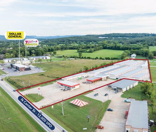 Self Storage Investment Offering | 2415 N Center St | Fayetteville, AR