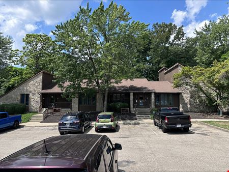 Commercial space at 2600 Oakstone Drive in Columbus