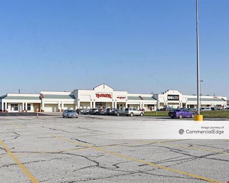 Retail space for Rent at Westpoint Plaza in Willoughby