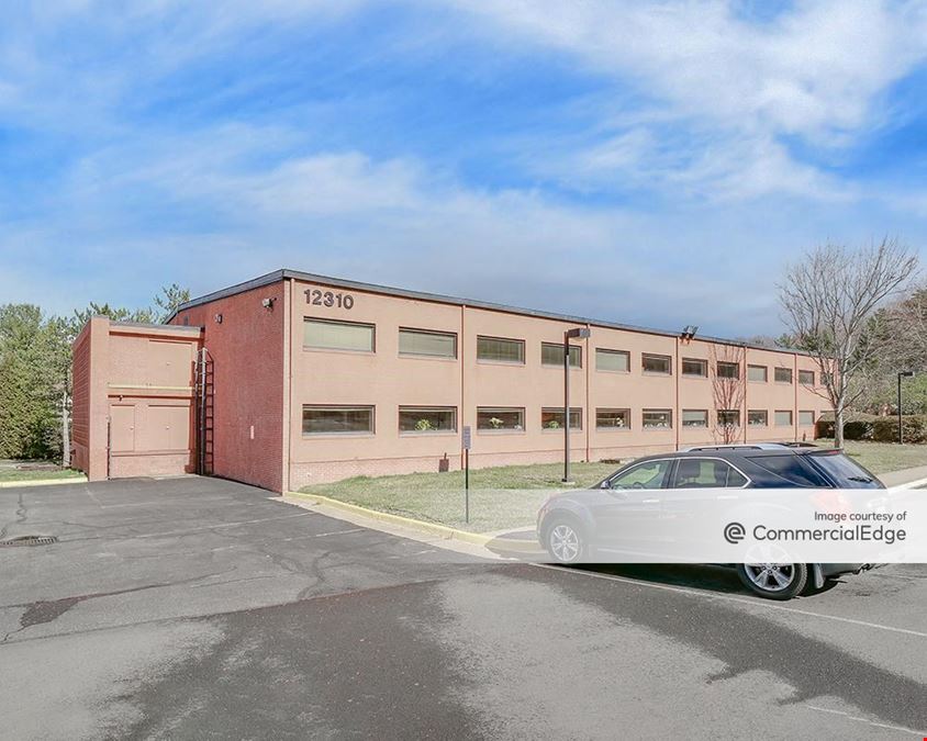 12300 & 12310 Pinecrest Road