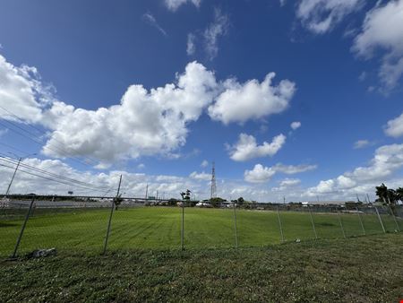 VacantLand space for Rent at 10721 NW 138th St in Hialeah