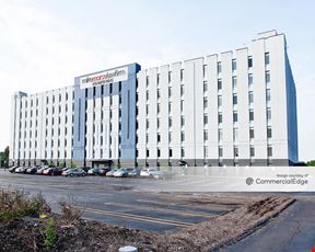 The Centrum Office Center