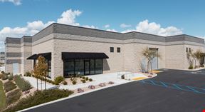 Industrial Manufacturing/Distribution Building Off Jensen Ave