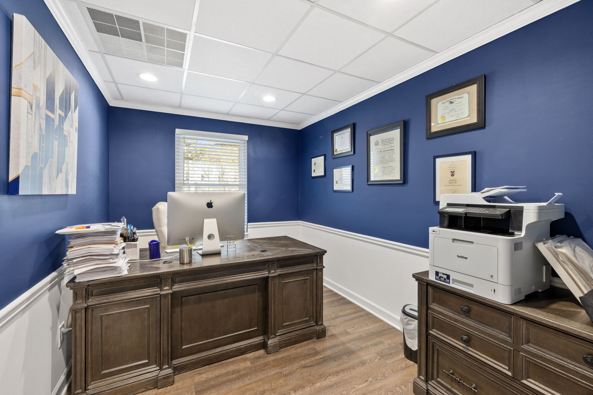 Modern Second-Floor Office Suite in Roswell
