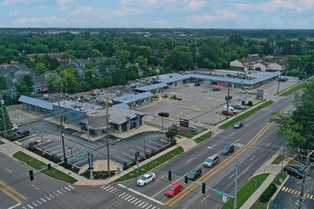 Retail space for Rent at Dunbrook Shopping Center in Northbrook