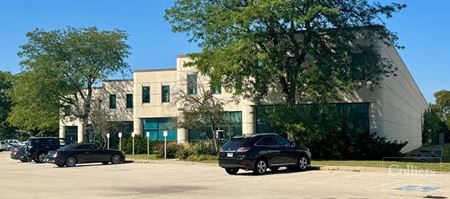 Industrial space for Rent at 78,483 SF Available for Lease or Sale in Northbrook in Northbrook