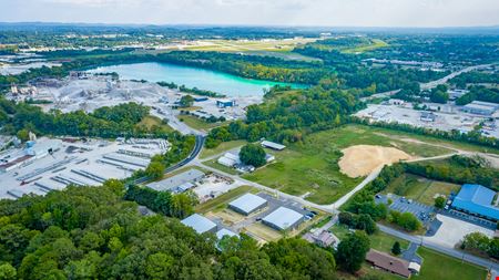 3906 Caine Ln - Sale