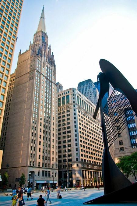 Office space for Rent at 77 W Washington St in Chicago