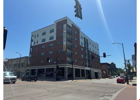 1000 E Broadway