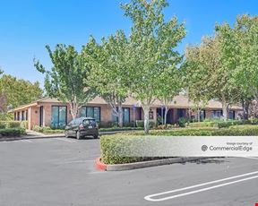 2510-2550 Douglas Blvd