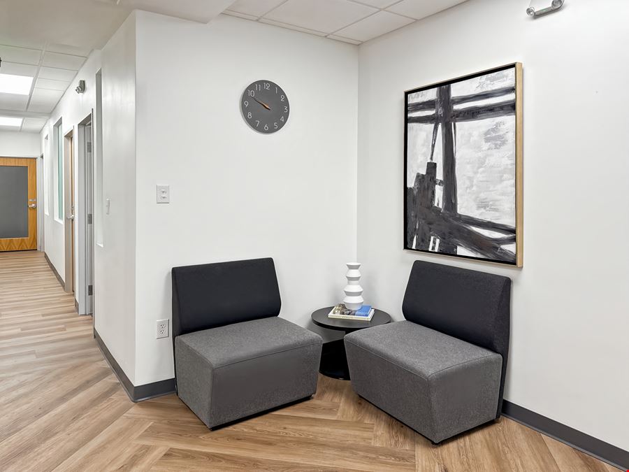 Regus - Indianapolis - Meridian St