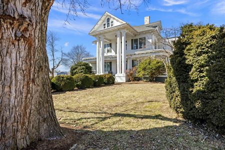 Office space for Rent at MOVE IN READY OFFICE SPACE in Harrisonburg