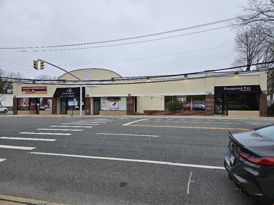 Prime Roslyn/Albertson NY Center w/ Private Parking