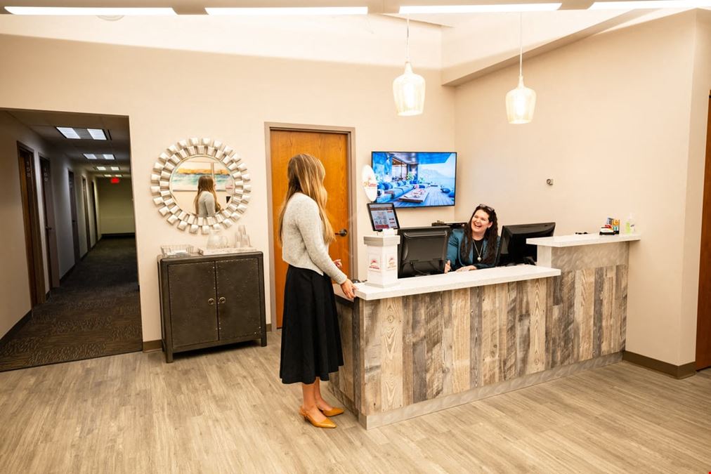 OffiCenters - Edina