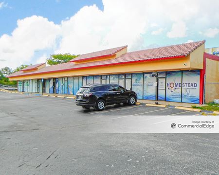 Retail space for Rent at 27525-27591 South Dixie Hwy in Homestead