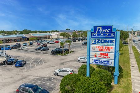 Pine Plaza