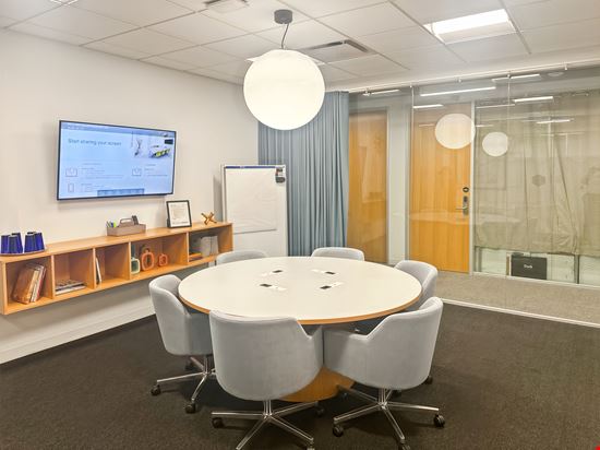 Regus - Charlotte - Trade and Tryon