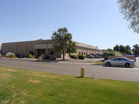 329 S Rockford Dr