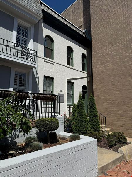Office space for Rent at 705 Prince Street in Alexandria