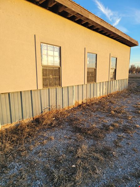 104 US Hwy 277