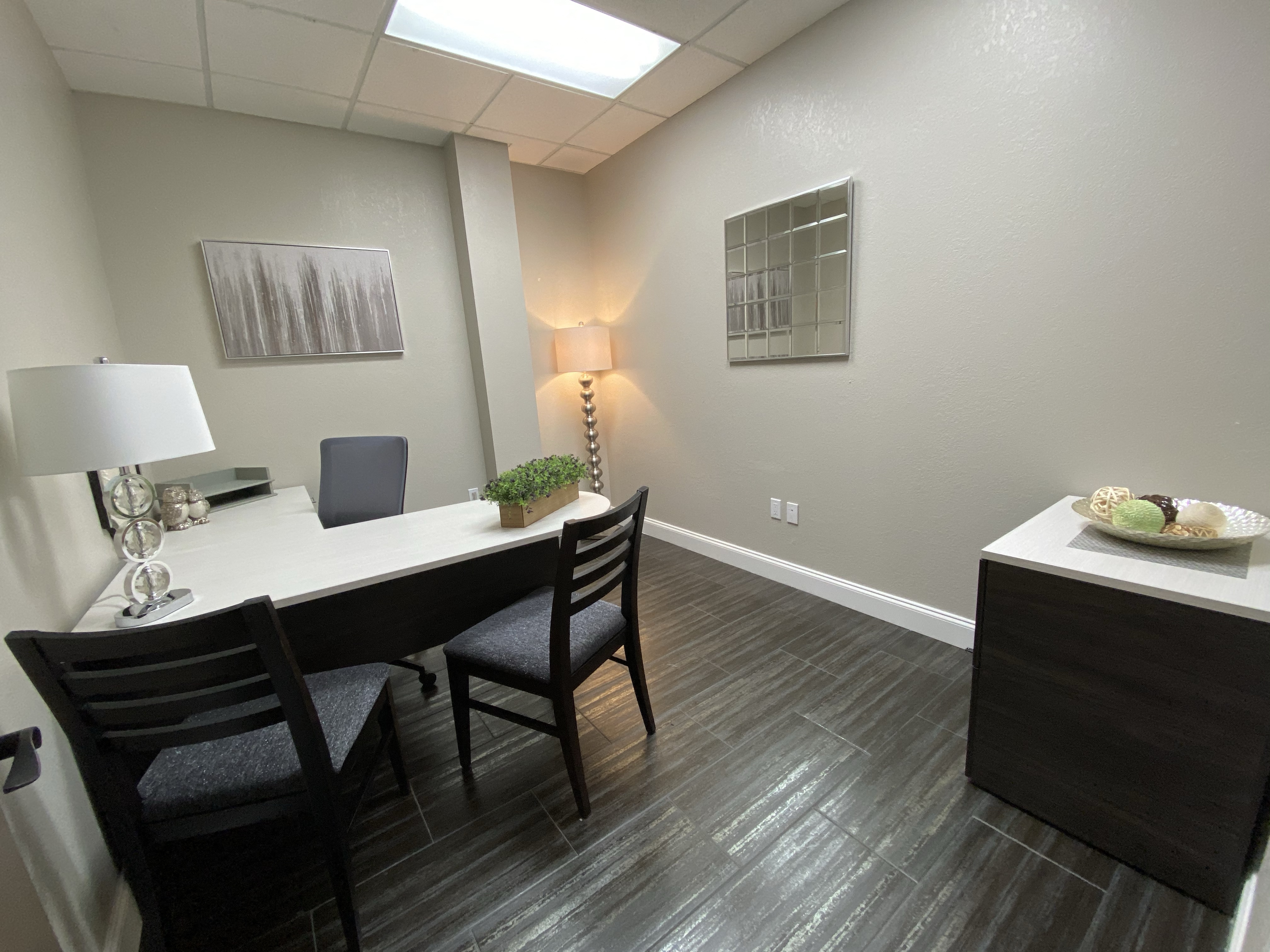 Hill Valley Suites - 1211 Tech Blvd