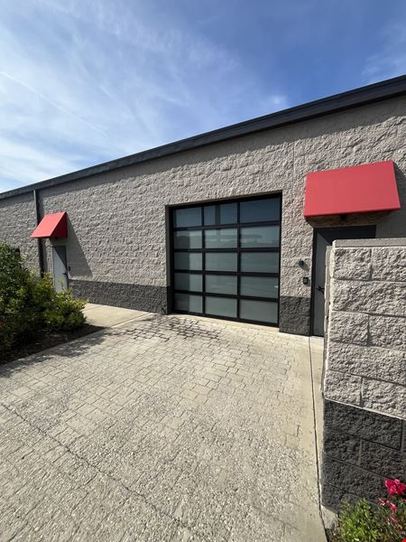 For Lease – 5,168 SF Office/Warehouse | Clarksville, IN