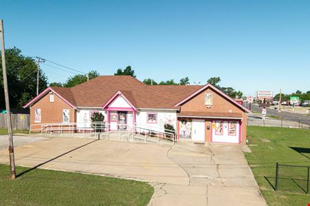 Retail space for Sale at 1300 W Britton Road in Oklahoma City