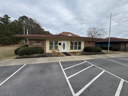 Office space for Rent at Office/Medical Space For Lease in Oakwood
