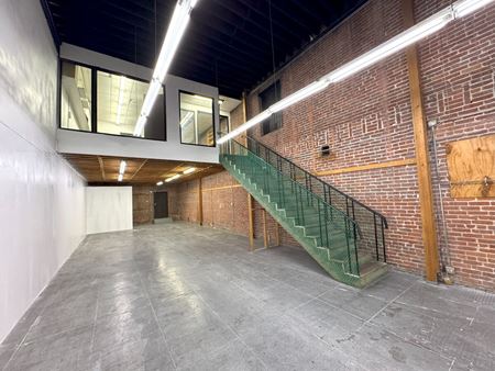 Retail space for Rent at GRND FLR RETAIL SPACE w/ 2ND FLR! in Los Angeles