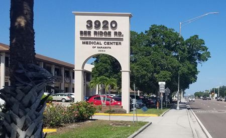 Office space for Rent at Bee Ridge Medical Center in Sarasota