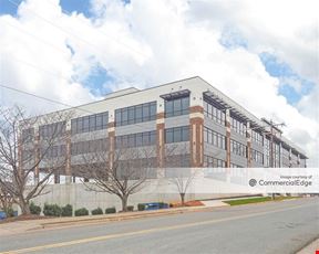 300 West Summit