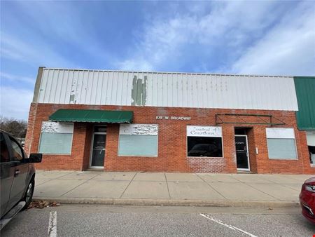 Retail space for Sale at 109 W Broadway St in Lexington