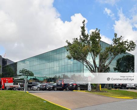 Office space for Rent at 5151 Katy Freeway in Houston