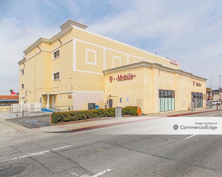 12735 Hawthorne Blvd