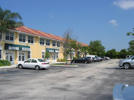 Office space for Rent at Commercial Villas in Tamarac