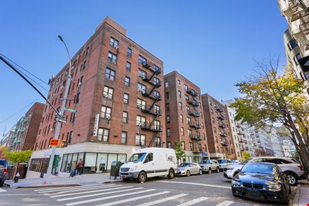 Mixed Use space for Rent at Sheridan Plaza in Bronx