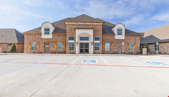 Essential Offices - Edmond