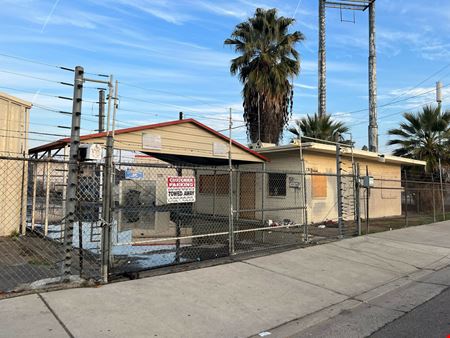 ±4,320 SF Clear Span Office/Warehouse Building in Fresno CA