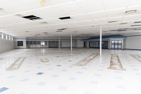 Retail space for Sale at 634 N Bardstown Rd in Mount Washington