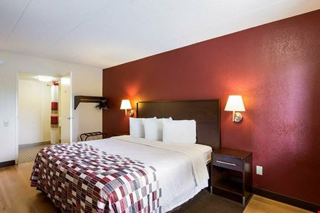 Red Roof Inn