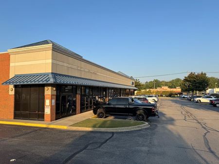Retail space for Rent at 6661 Dixie Hwy in Louisville