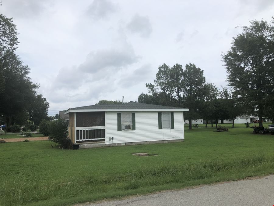 2010 Commerce Dr