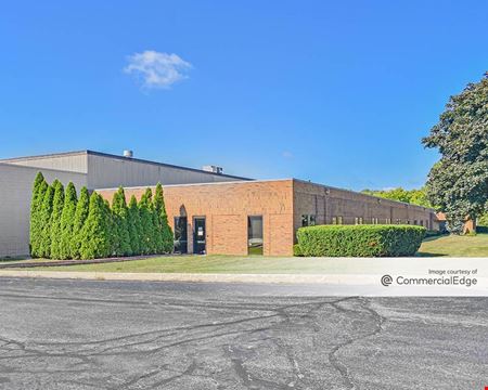 Commercial space at 43155-43159 West 9 Mile Road in Novi