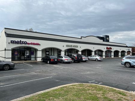 Retail space for Rent at Boulavard Shoppes in Greenville