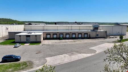 ±220,000 SF Available For Sale or Lease