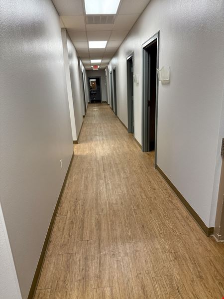 1420 W SW Loop 323