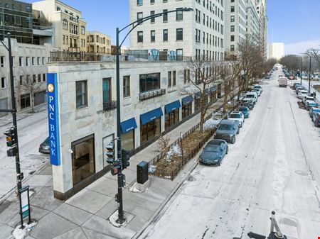 Retail space for Sale at Lincoln Park West in Chicago