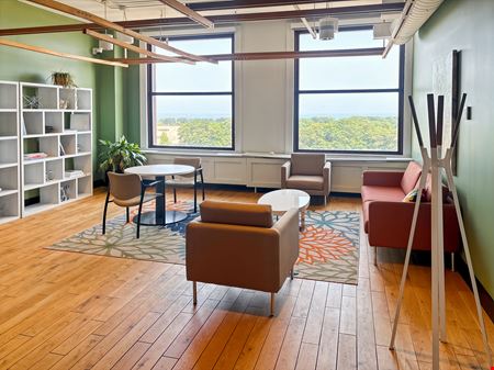 Coworking space for Rent at Regus - Chicago - Hyde Park in Chicago