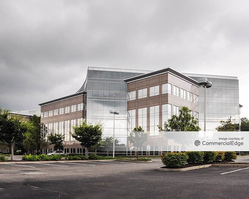 RXR Executive Park - 68 South Service Road